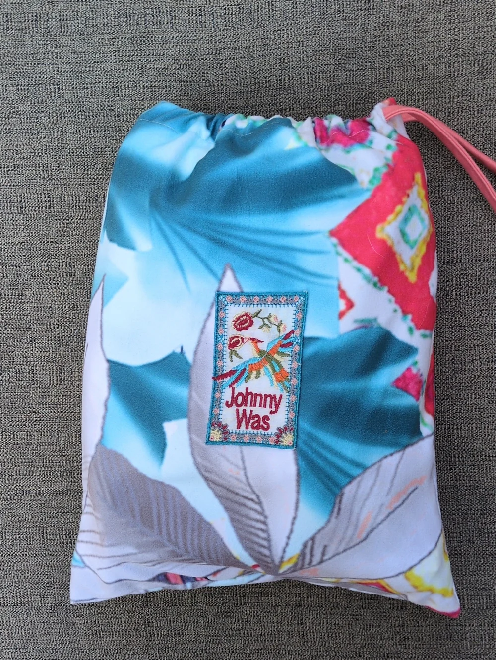 Johnny Was Pearce Wave Beach Towel And Bag